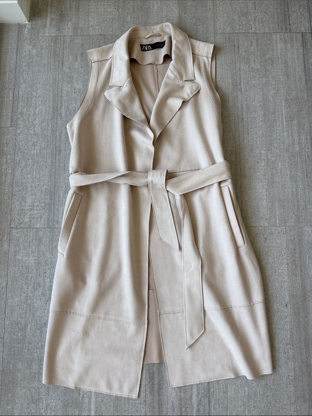 Tan Zara suede sleeveless midi vest L | fall fashion, neutral aesthetic, vegan